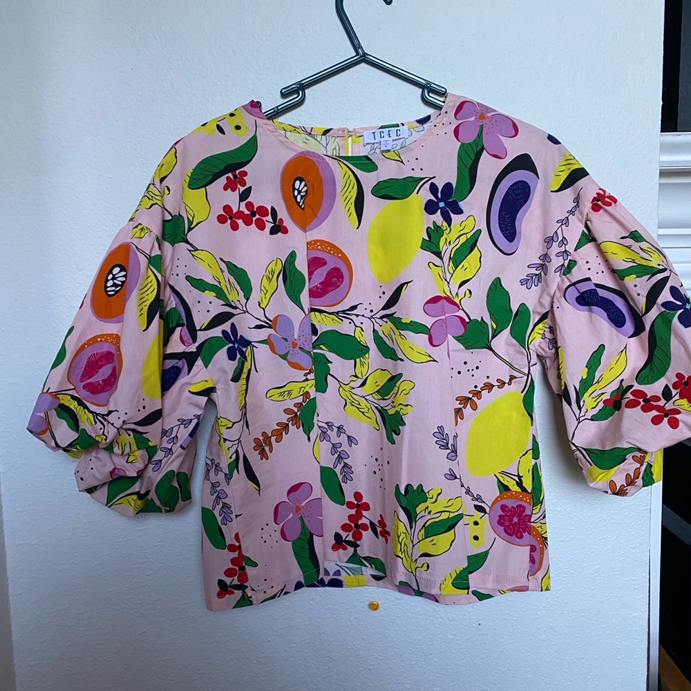 TCEC Puff Sleeve Fruit Pattern Shirt